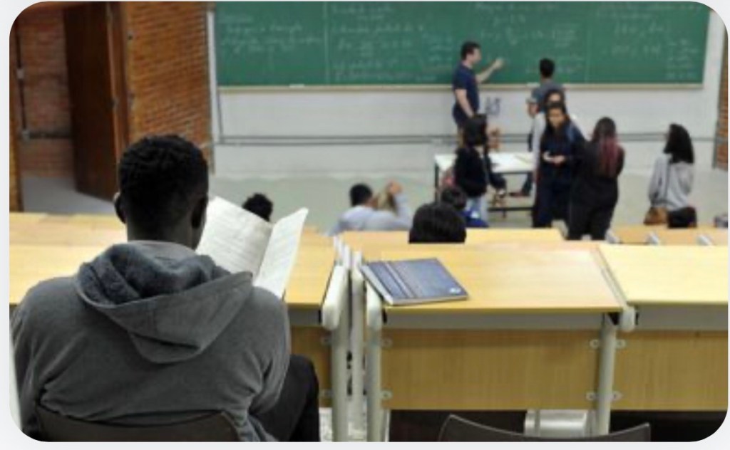 MEC e Capes lançam programa de formação de&nbsp;professores