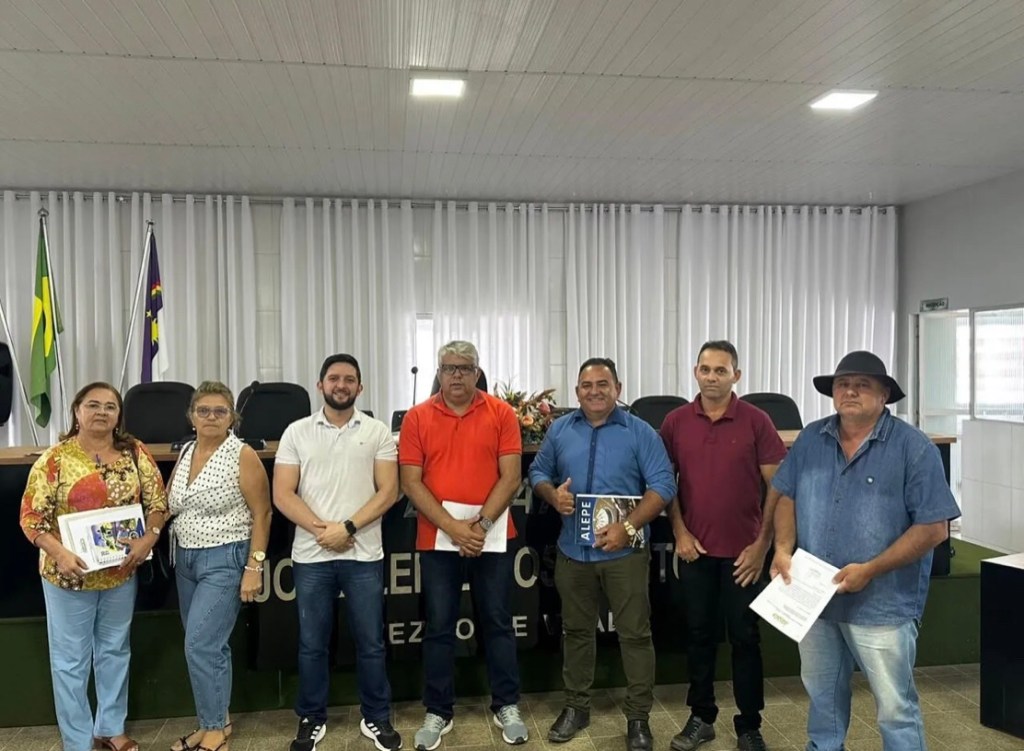 Câmara de Vereadores de Itapetim promove sessão marcada por reconhecimentos e projetos de&nbsp;lei