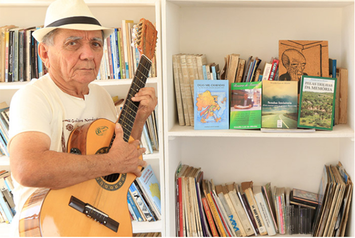 Donzílio Luiz, o Mestre das Artes do Sertão, prepara lançamento do seu 20º livro, em&nbsp;Pernambuco