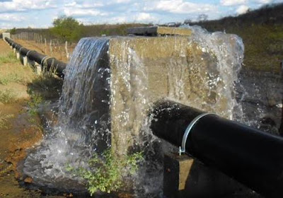 Abastecimento suspenso em cidades pajeuzeiras devido a manutenção na Adutora do&nbsp;Pajeú