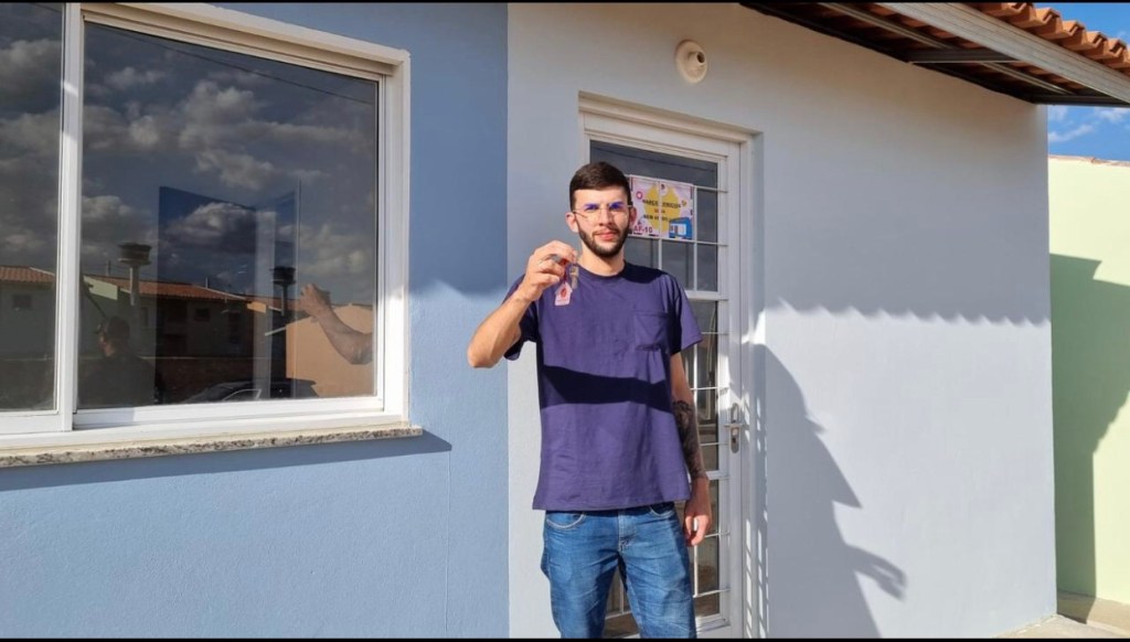 Entrada Garantida: primeiro beneficiado recebe subsídio de R$ 20 mil para financiar casa&nbsp;própria