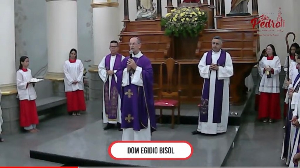 Emoção e reflexão na missa de 30 dias em memória do Padre José Viana, em&nbsp;Itapetim