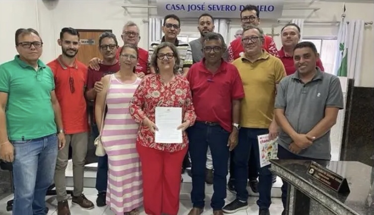 Teresa Leitão cumpre agenda no Pajeú e no&nbsp;Moxotó