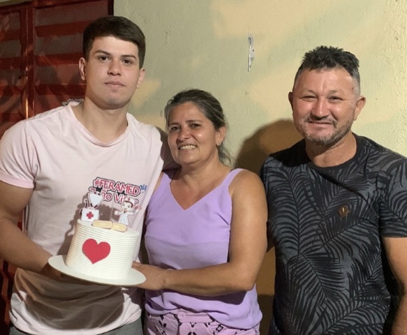 Filho de agricultores de Itapetim conquista bolsa integral para cursar Medicina após aprovação no&nbsp;ENEM