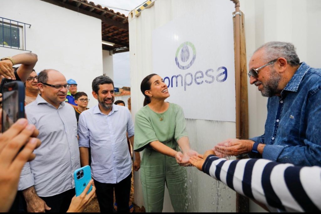 Adutora do Agreste já leva água do São Francisco para Pesqueira, diminuindo&nbsp;rodízio