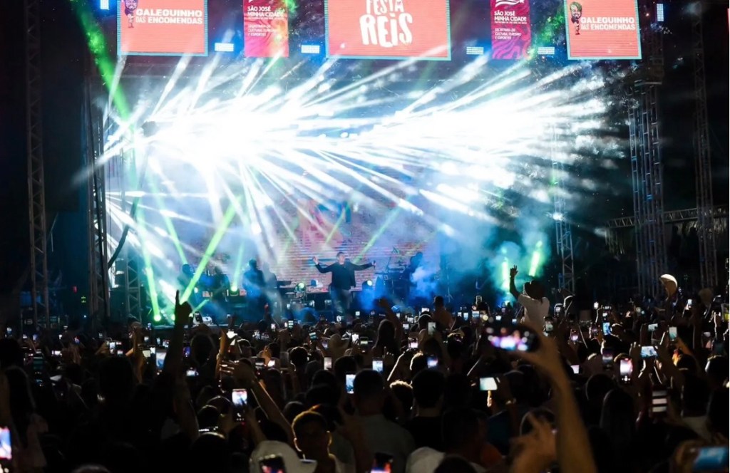 São José do Egito encerra Festa de Reis com show de Mano&nbsp;Walter