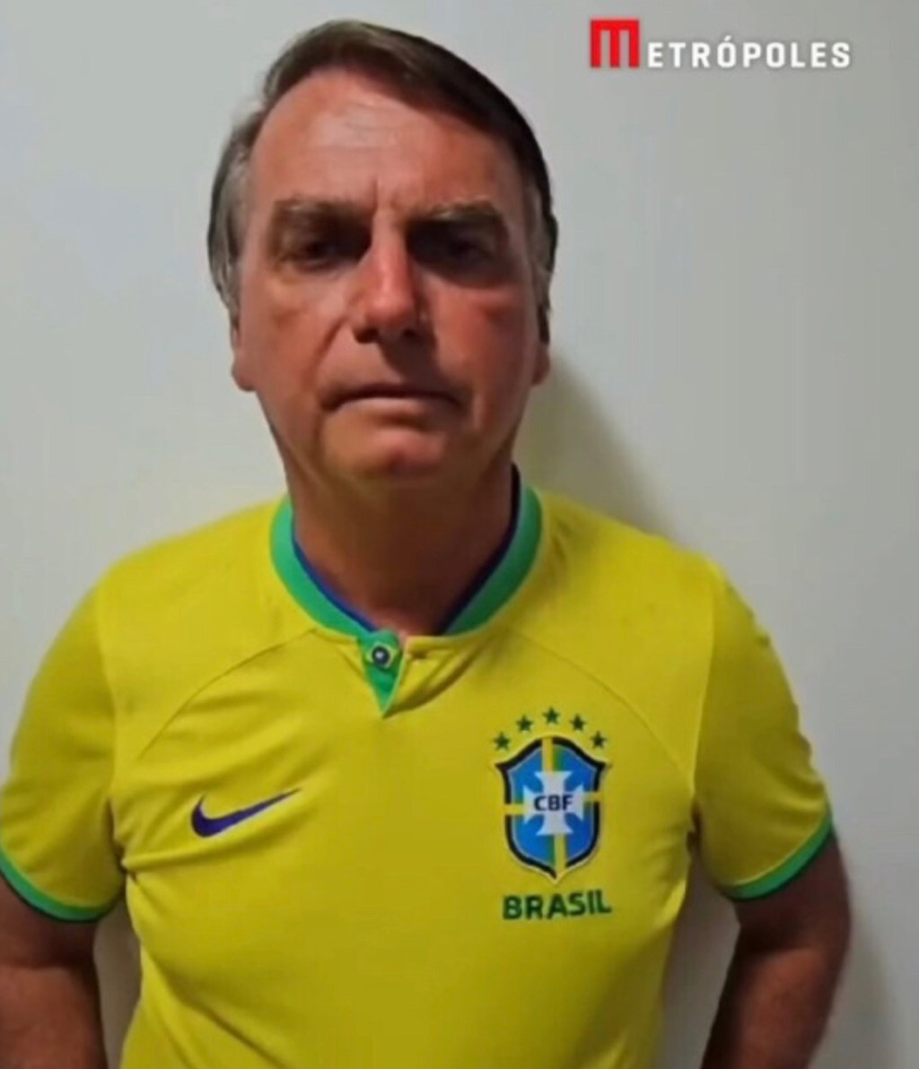 Bolsonaro convoca apoiadores para ato dia 25, na Avenida Paulista, visando sua&nbsp;defesa