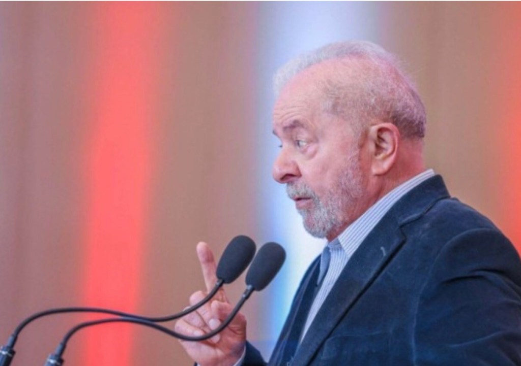 Governo Lula cogita expulsar embaixador de Israel após declarações polêmicas do&nbsp;presidente