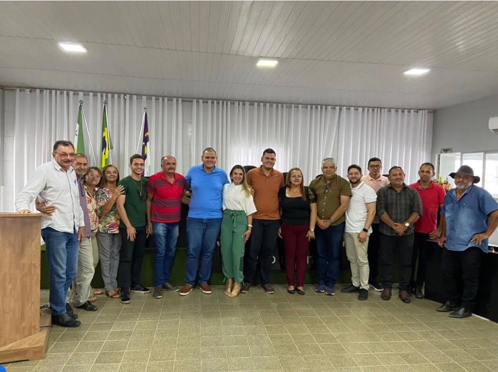 Reunião da Câmara de Itapetim: discussões e homenagens marcam Sessão da 17ª&nbsp;Legislatura