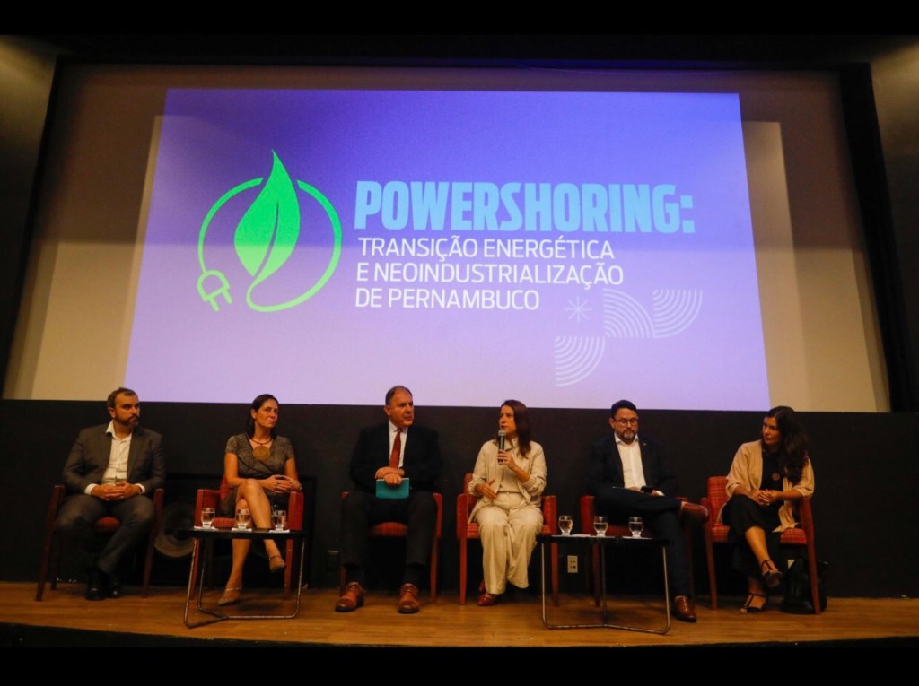 Raquel Lyra destaca potencial  sustentável de Pernambuco em fórum sobre transição&nbsp;energética