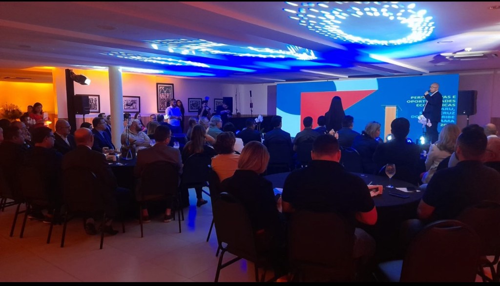 Empresários e representantes da indústria e comércio são apresentados a estudo inédito da&nbsp;Fecomércio/PE