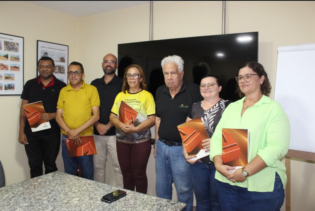 Agrovale amplia doação de palhada beneficiando mais 8 mil pequenos&nbsp;criadores