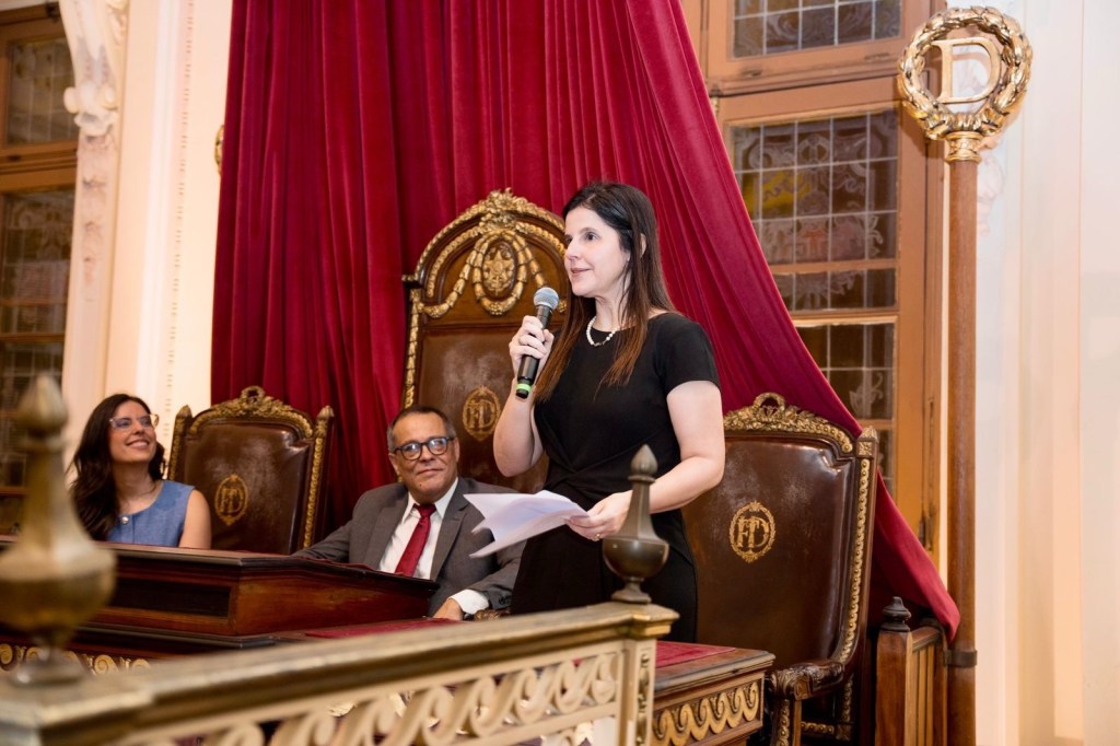 Érika Ferraz assume presidência do IAP e visa inspirar novas gerações de&nbsp;advogadas