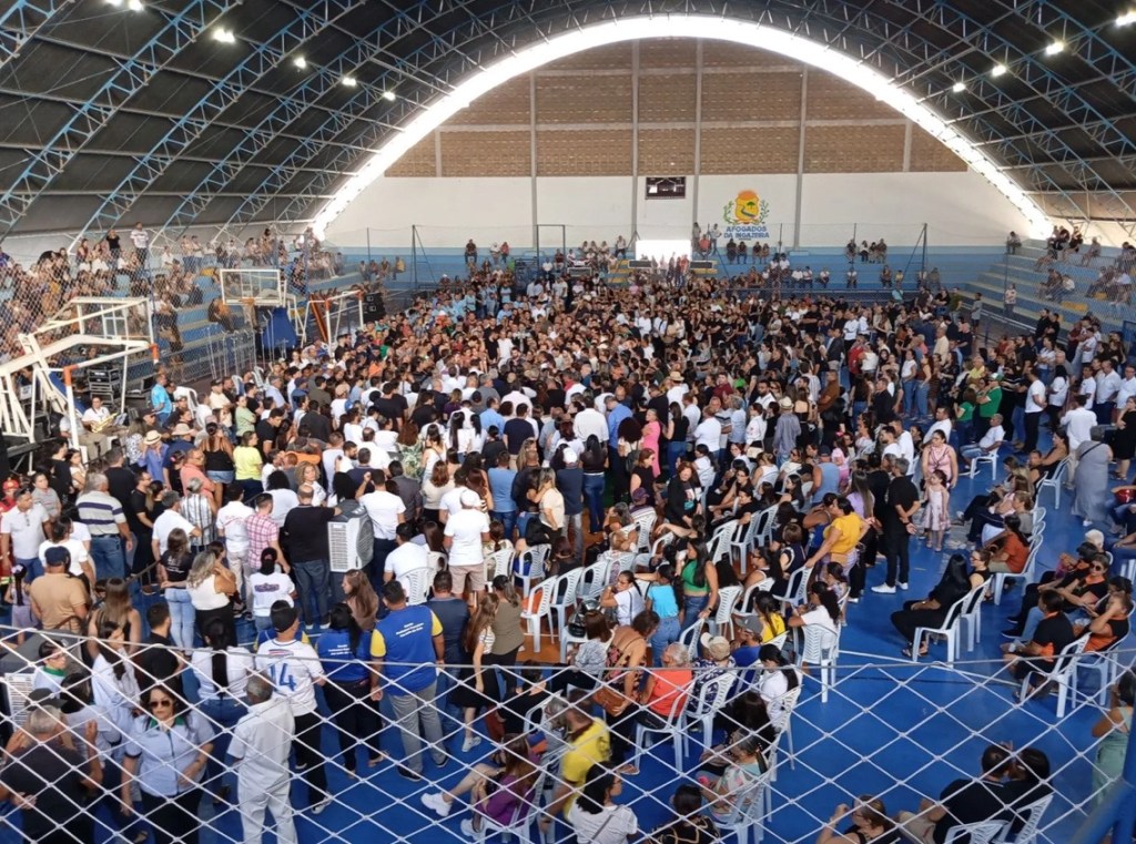 José Patriota é homenageado em velório com grande presença popular em Afogados da&nbsp;Ingazeira