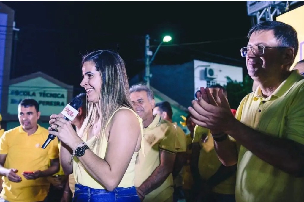 Itapetim: Aline e Chico realizam comício no Distrito de São&nbsp;Vicente