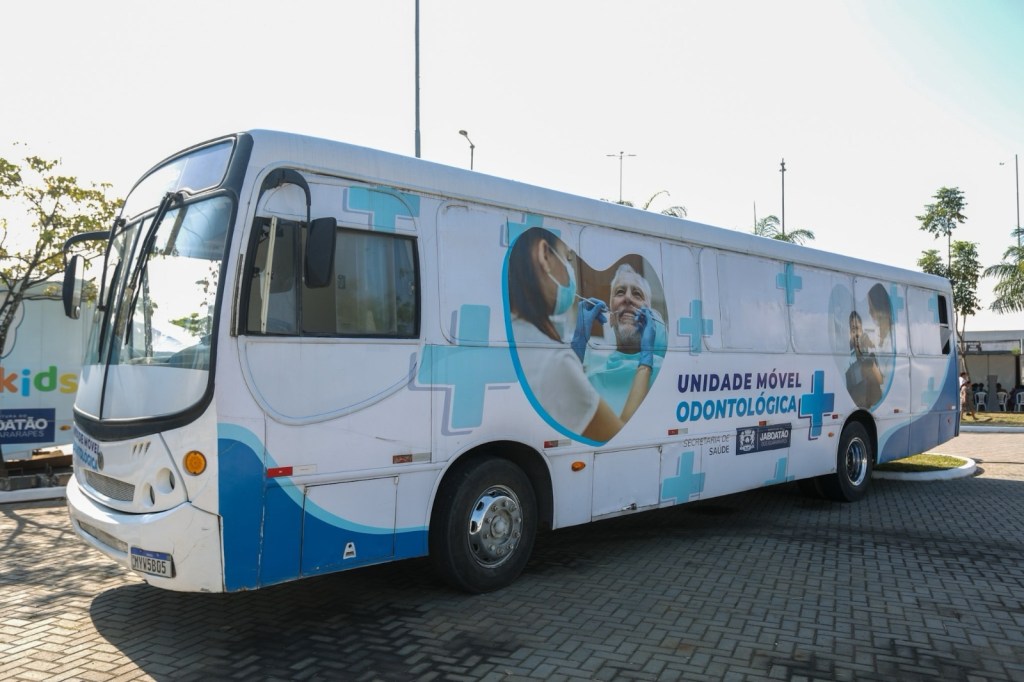 Odontomóvel realiza atendimentos gratuitos em&nbsp;Jaboatão