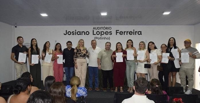 Prefeitura de Itapetim dá posse a novos servidores nas áreas de saúde e&nbsp;educação