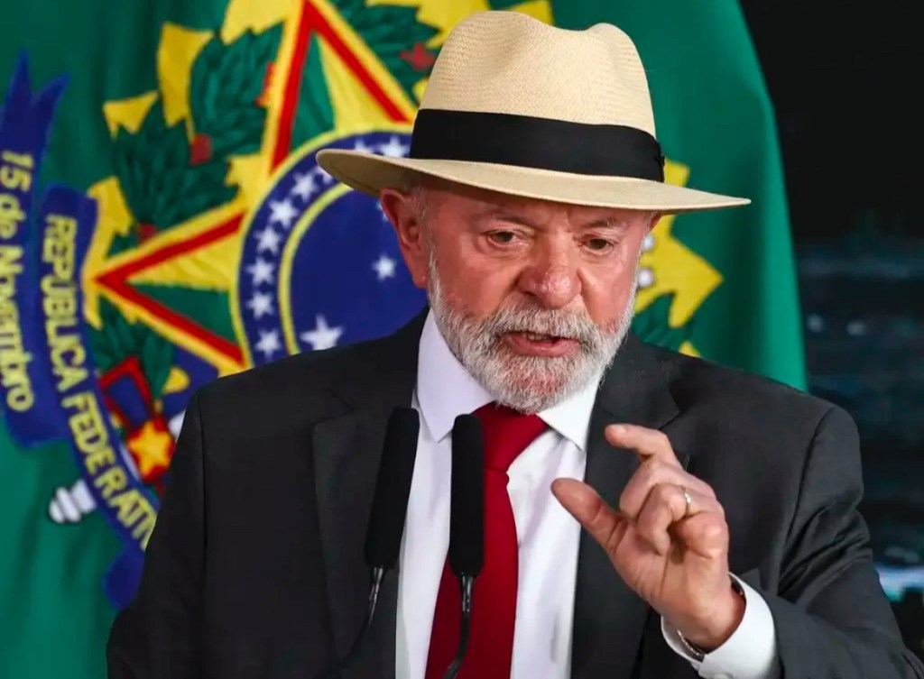 Veto de Lula à pensão para crianças com zika congênita gera revolta entre&nbsp;mães