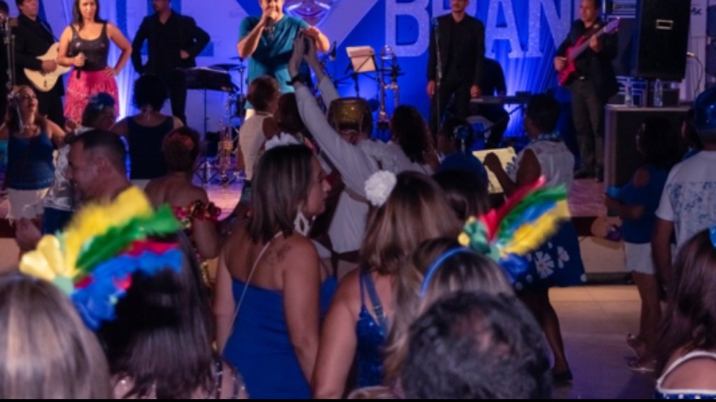 Arcoverde se prepara para mais um Baile Azul e Branco do&nbsp;Sesc&nbsp;