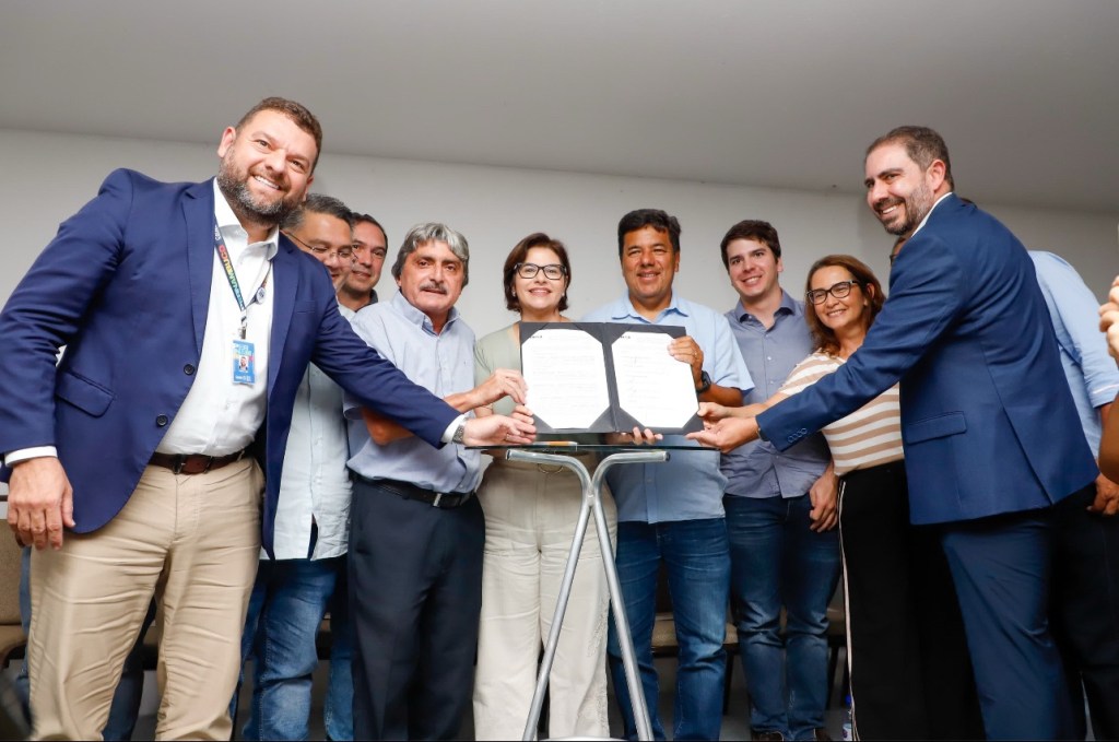 Priscila Krause assina contrato para construção de 144 residências, em Belo&nbsp;Jardim