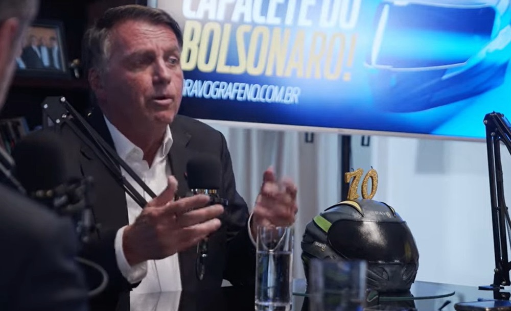 Bolsonaro comemora 70 anos em live, critica STF e recebe apoio de&nbsp;aliados