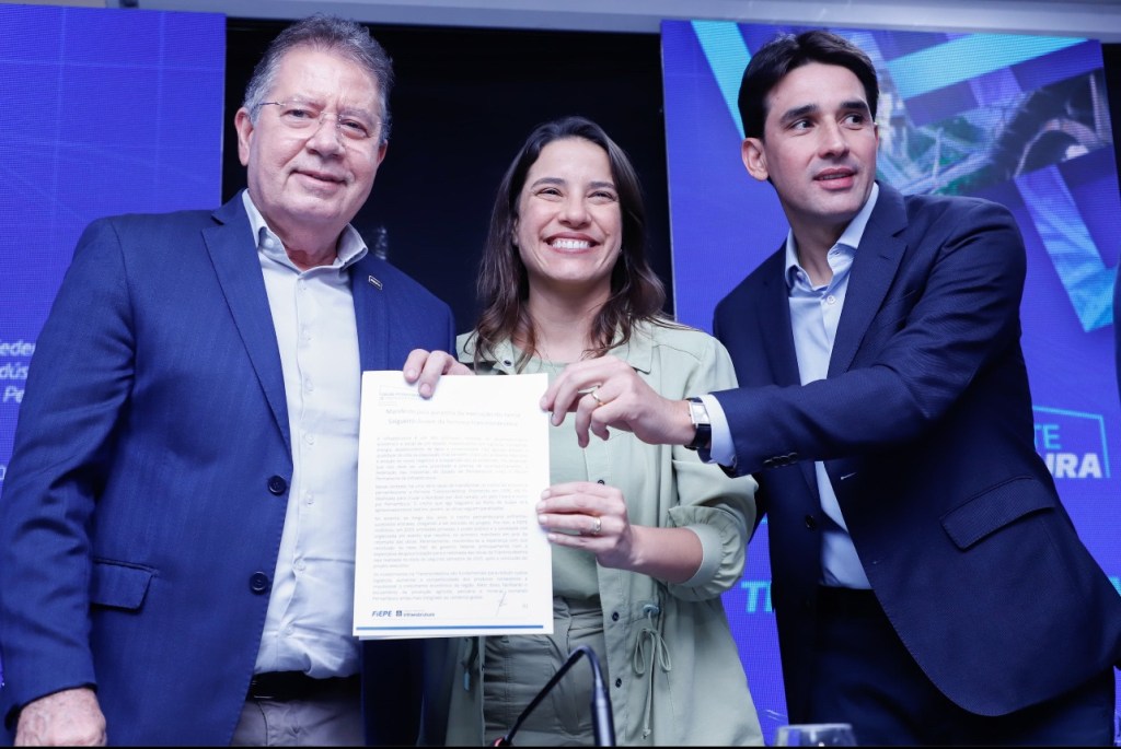 Raquel Lyra destaca avanços na infraestrutura de PE durante evento da&nbsp;Fiepe