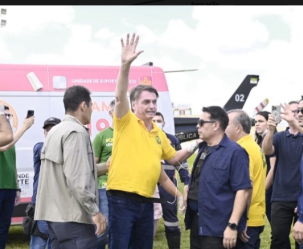 Ex-presidente Jair Bolsonaro é internado após mal-estar durante agenda no interior do&nbsp;RN