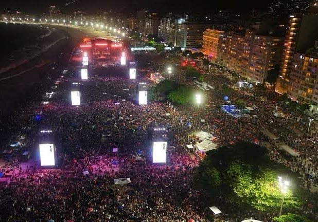 Polícia diz que operação contra atentado no show de Lady Gaga ‘salvou centenas de&nbsp;vidas’