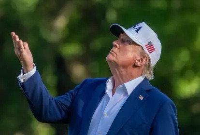 Governo Trump nomeia adido militar no Brasil sem consultar governo Lula e acirra distanciamento entre os&nbsp;países