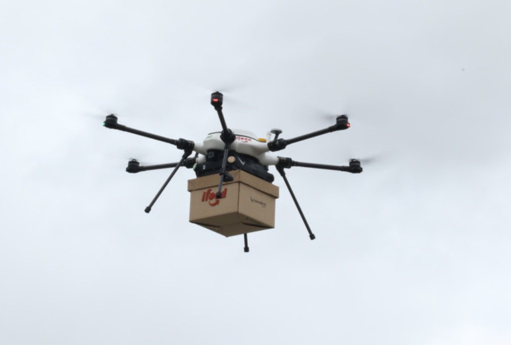 iFood retoma e expande operações com drones em Sergipe após autorização inédita da&nbsp;ANAC