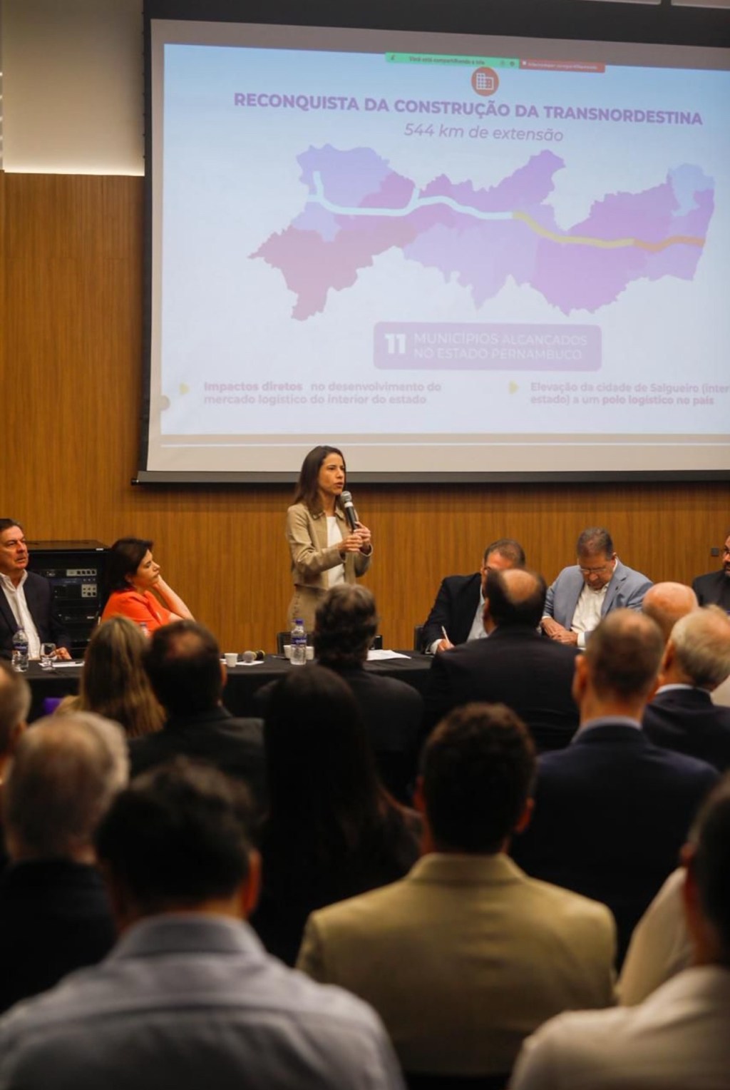 Raquel Lyra destaca avanços da gestão em reunião do Movimento Atitude&nbsp;Pernambuco