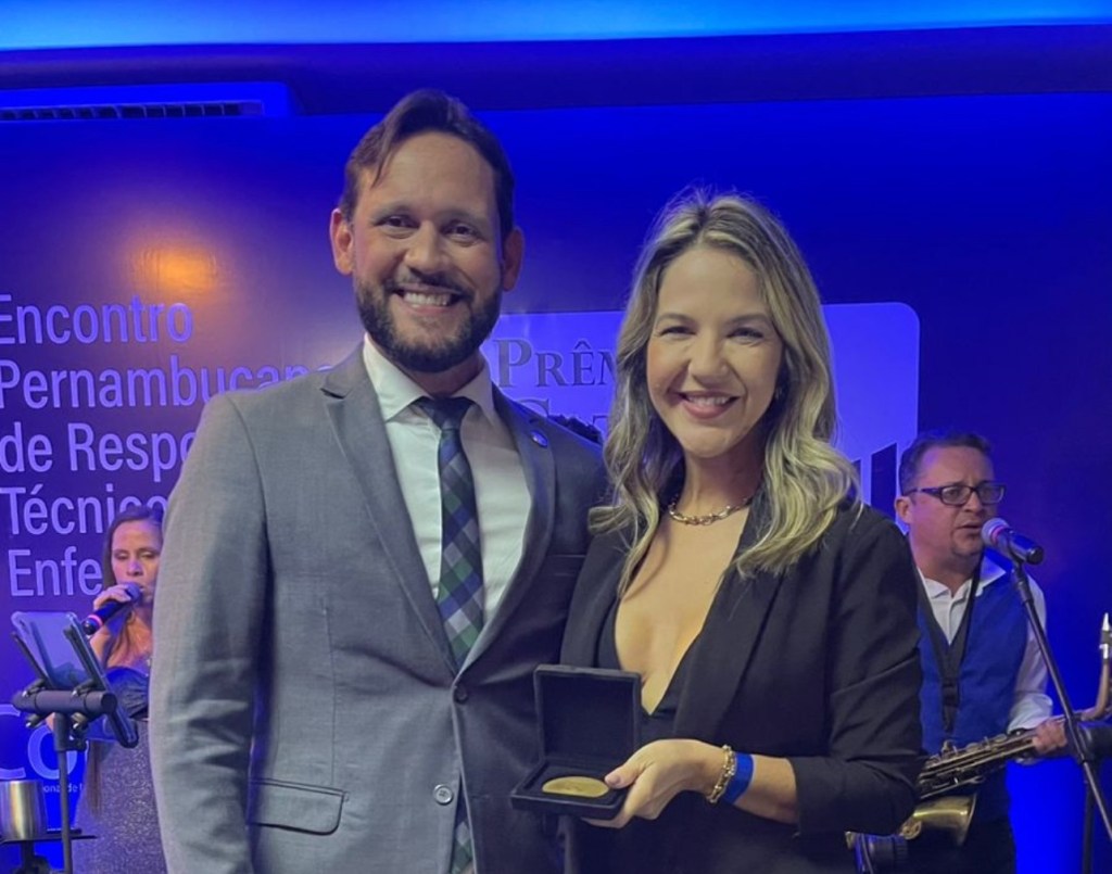 Enfermeira do Hospital Unimed Petrolina recebe Prêmio Catarina&nbsp;Ugiette