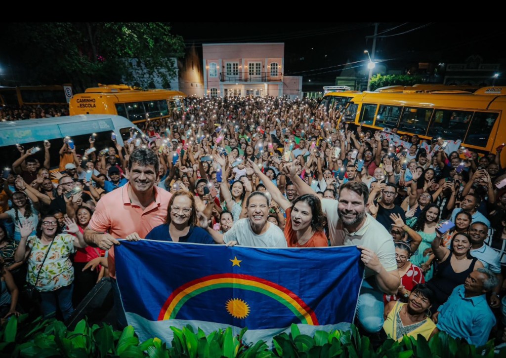 Raquel Lyra inicia restauração da PE-040, autoriza recapeamento de ruas e garante recursos para construção de&nbsp;creche&nbsp;