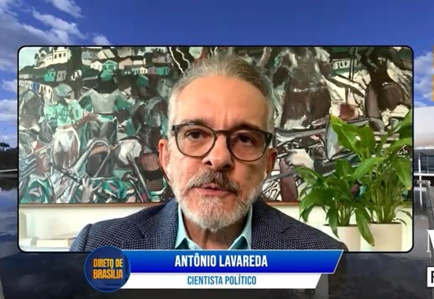 “Flávio é tão competitivo quanto seria Jair Bolsonaro”, avalia&nbsp;Lavareda