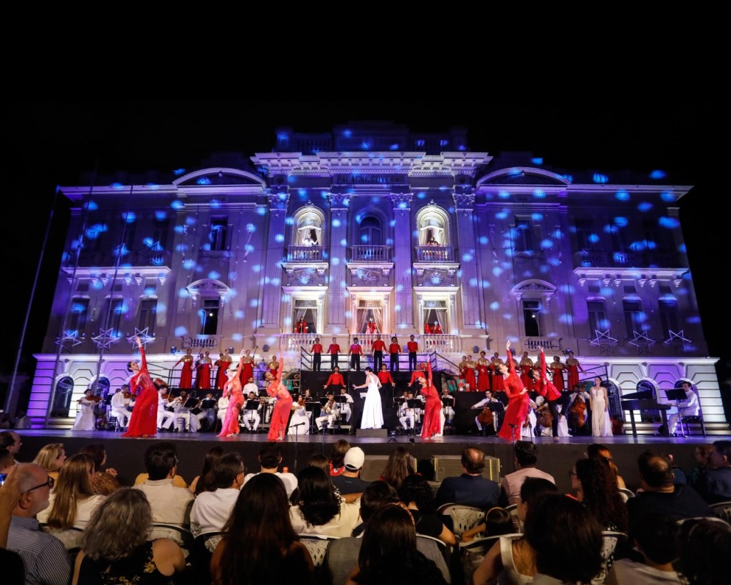 Raquel Lyra celebra Concerto de Natal no Palácio: “É tempo de celebração, entrega e&nbsp;gratidão”