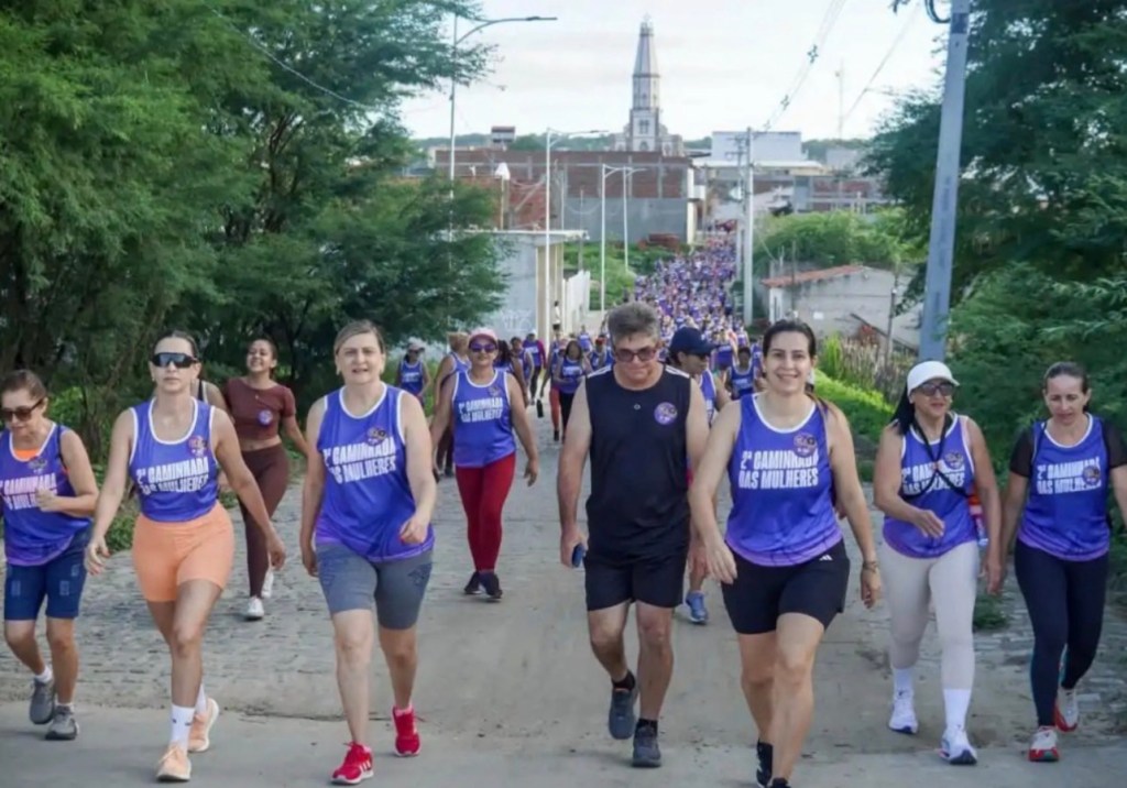Caminhada marca encerramento da Semana de Prevenção à Violência contra a Mulher em&nbsp;Itapetim