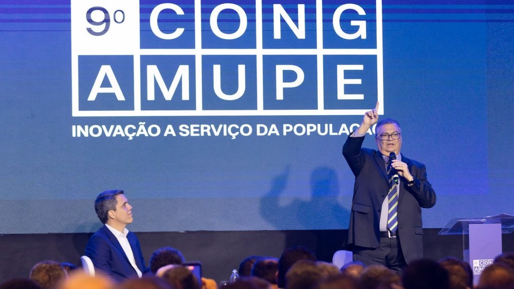 Flávio Dino debate transparência de emendas com prefeitos no Recife e defende critérios mais&nbsp;rígidos